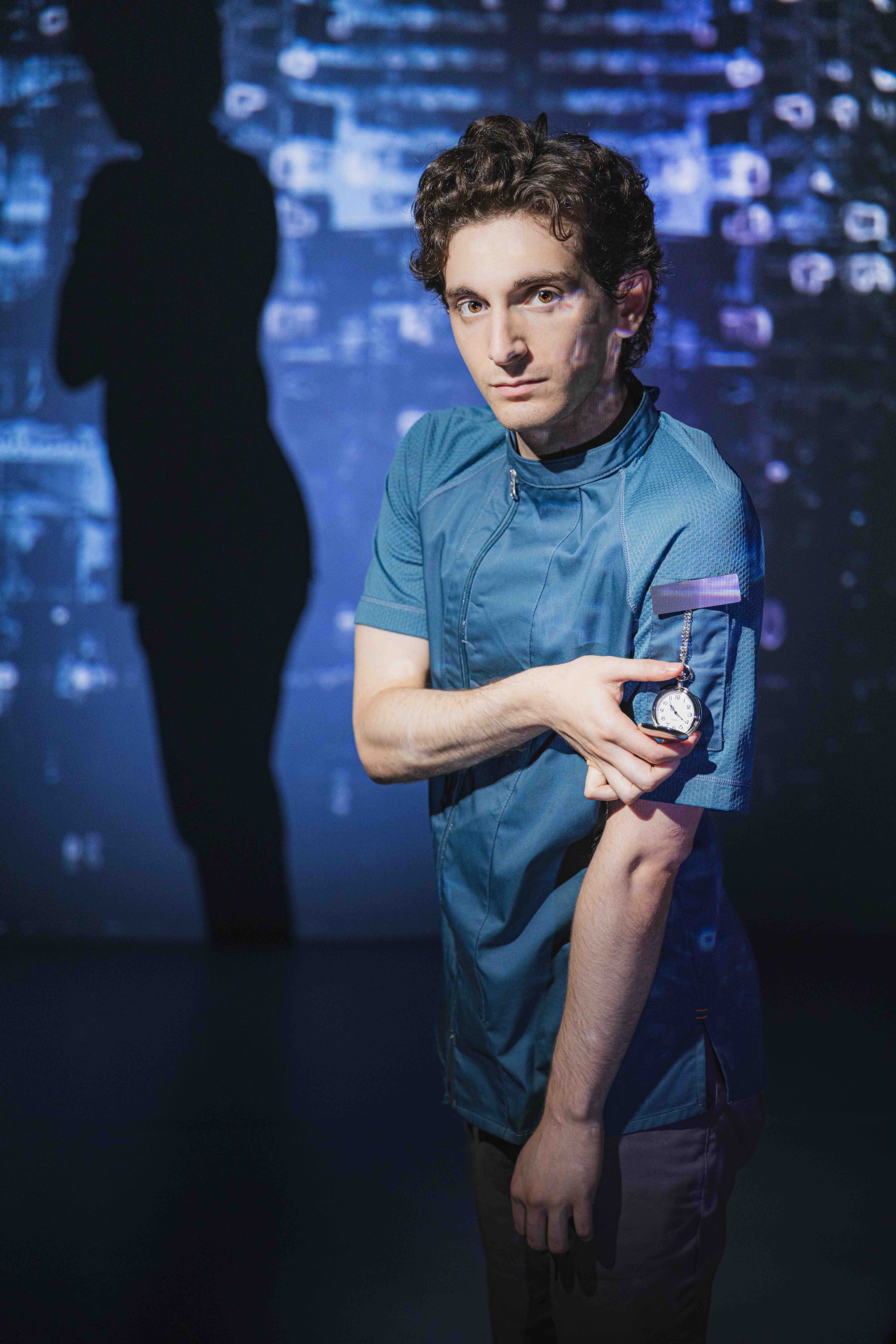  Aaron Greenberg as D-503. 