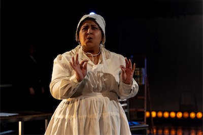 Monica Mendez as Kitchen Maid